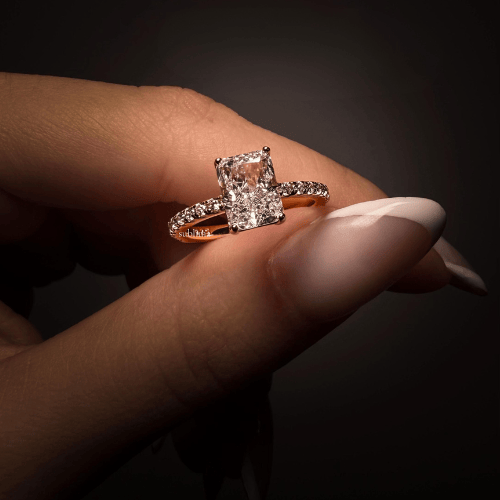 Lucentia Ring - IZOLIA